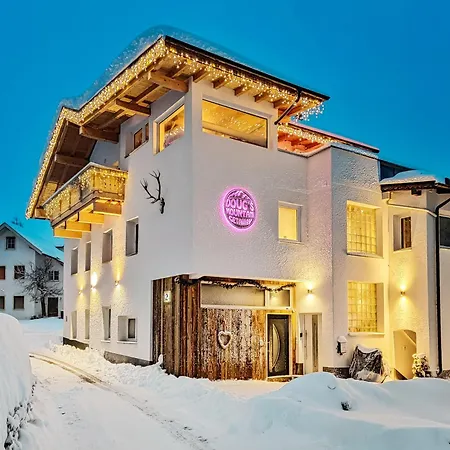 Mountain Getaway - Luxury Penthouse Stubai Super Card Apartmán Fulpmes