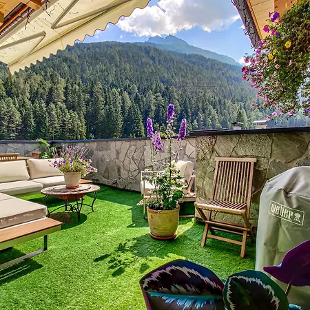 Mountain Getaway - Luxury Penthouse