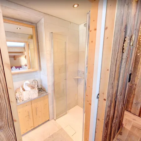 Mountain Getaway - Luxury Penthouse Stubai Super Card * فلبمس